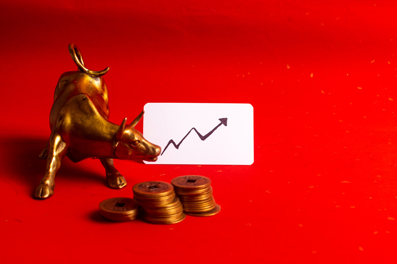 去年A股现金分红2.2万亿元 上市公司分红水平稳中有升