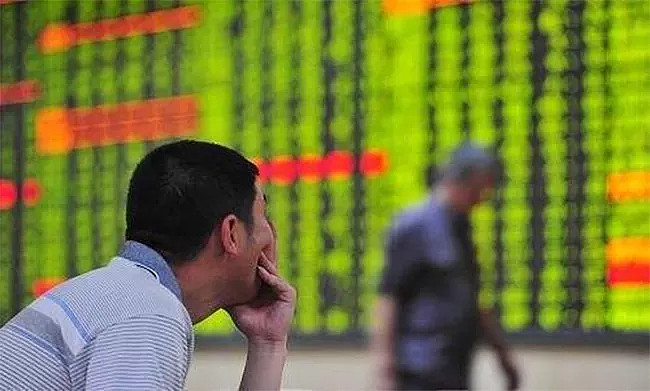 日韩股市罕见暴跌 对A股有何影响?