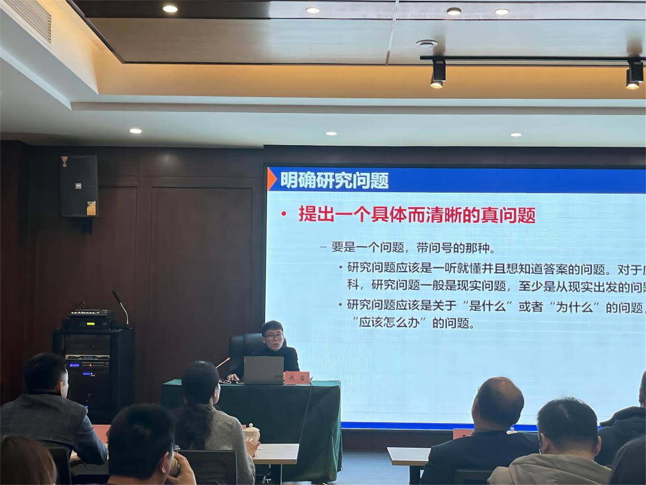 从“走出去”到“走进去”再到“走上去” 上市公司出海模式不断升级