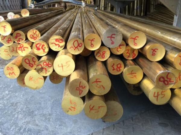 2024年10月15日最新黄铜棒(H62)价格行情走势查询