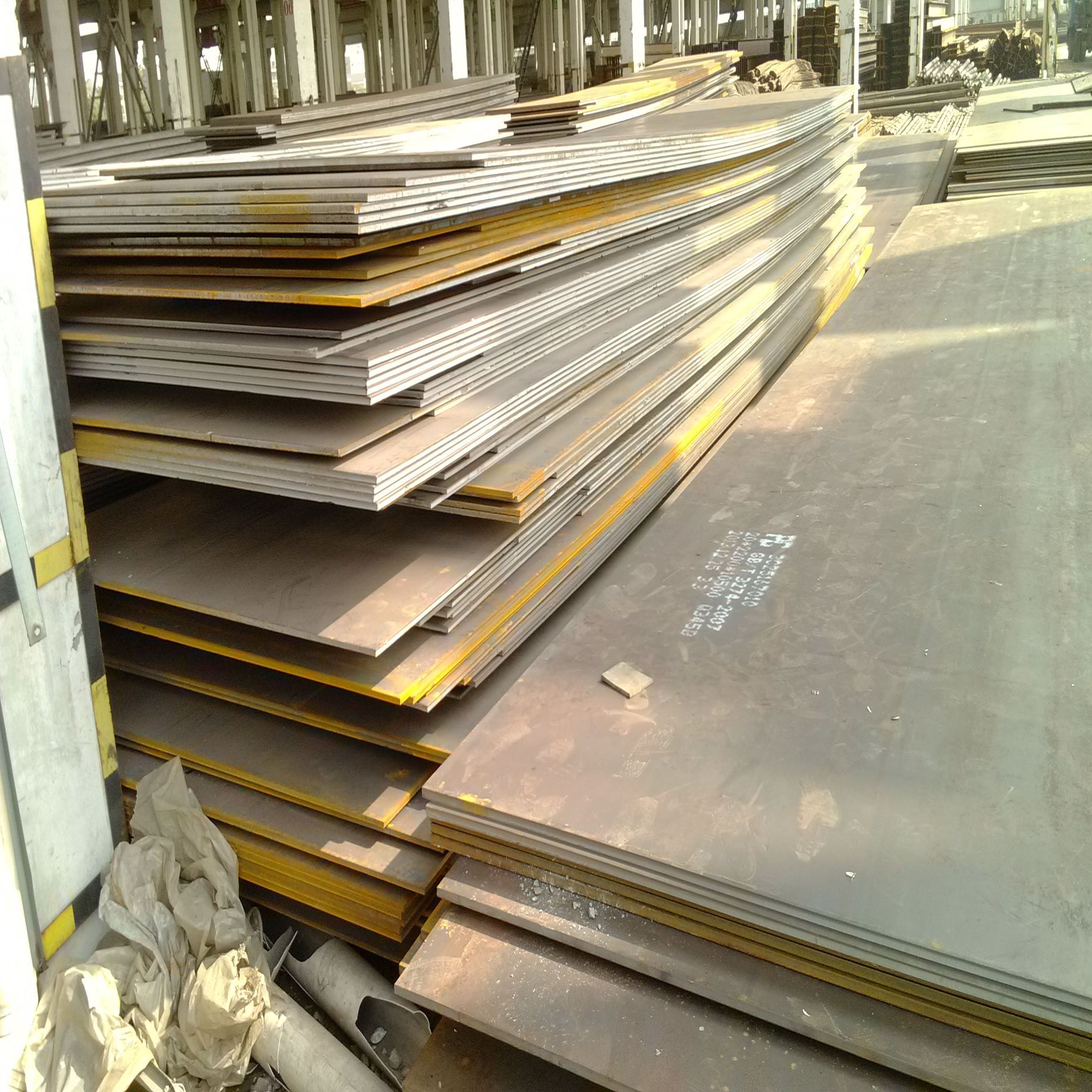 2024年12月10日广州普中板报价最新价格多少钱