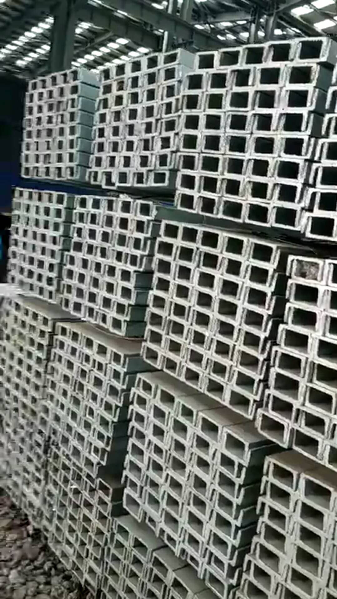 2024年12月20日济南槽钢价格行情今日报价查询