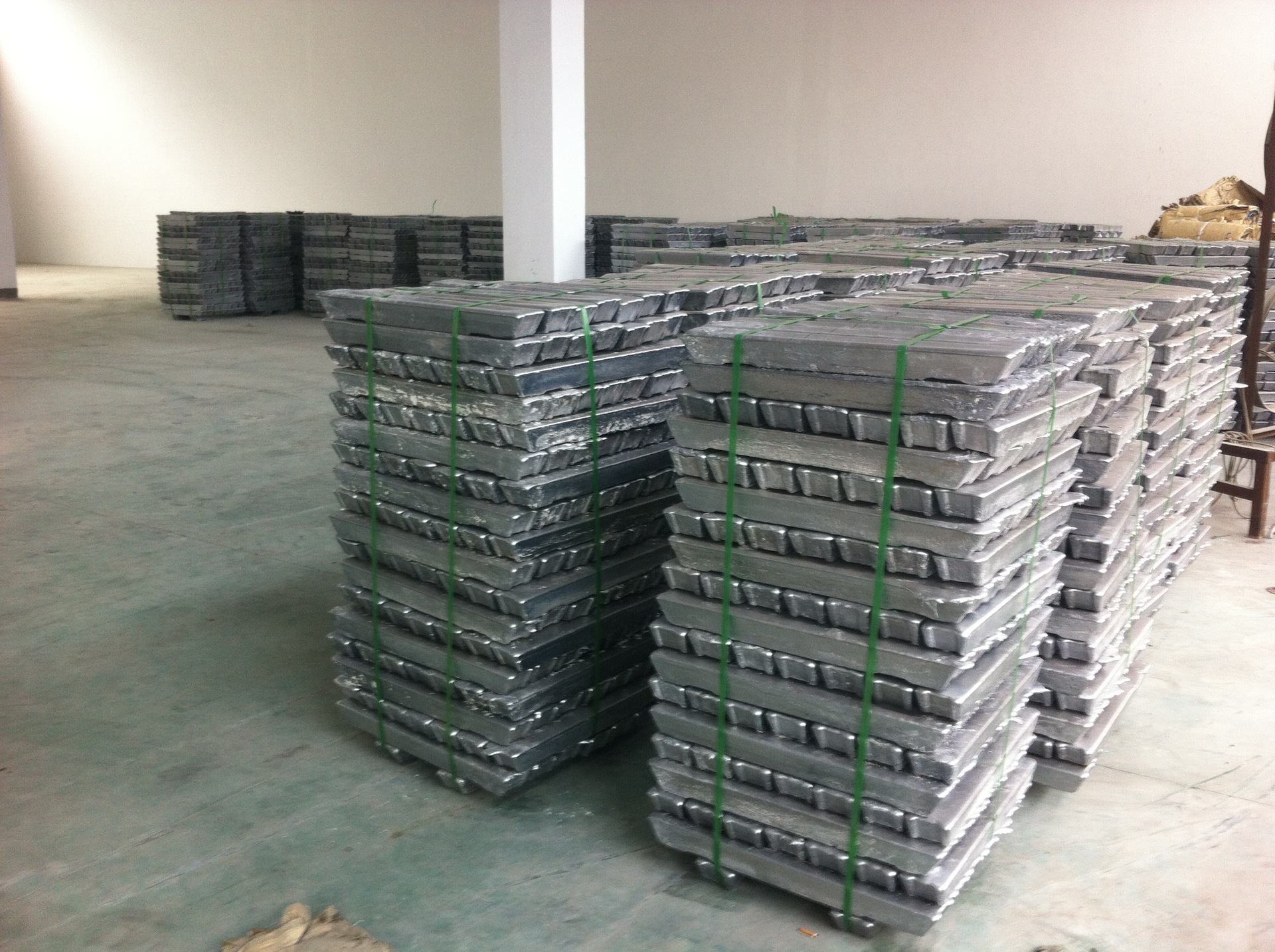 2024年12月26日今日标准合金压铸铝锭(ADC12)价格最新行情走势