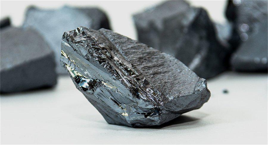 多晶硅处于供应过剩状态 短期产量仍处较低水平