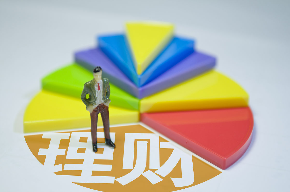 定期报告及时、准确是保障投资者权益的重要前提