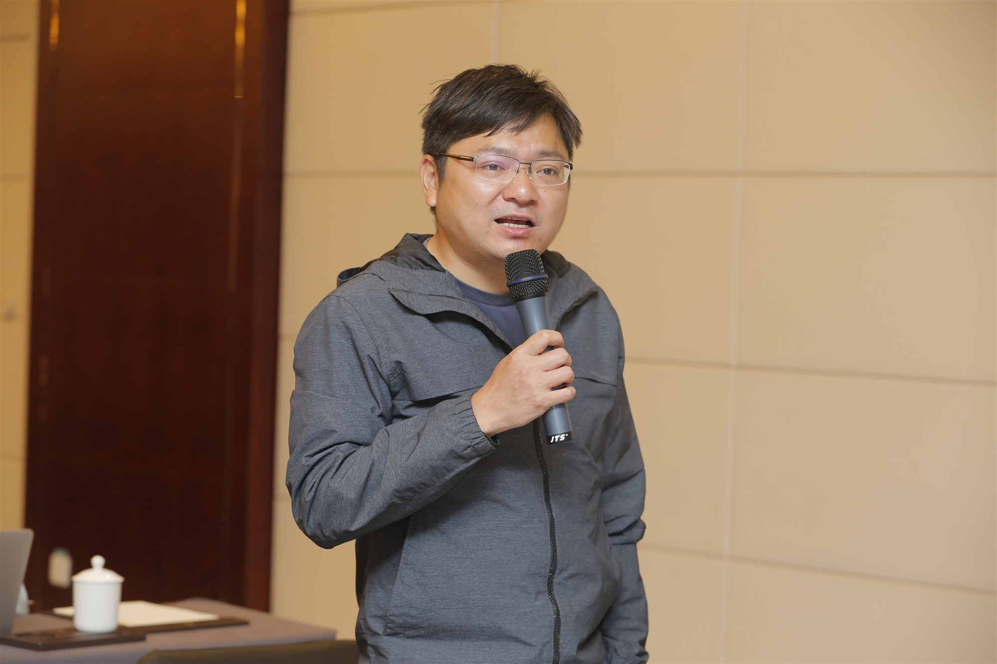 吴清发布会答问十要点:中国资产吸引力明显增强,打好“组合拳”应对外部冲击